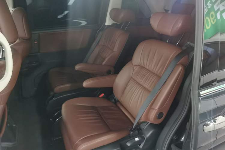 Used Honda Odyssey 2022 2.0L eHEV Sharp·Luxury Edition Left Rear Seat