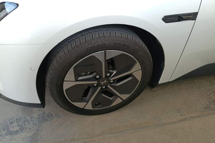 Used XPeng MONA M03 2024 620 with Ultra-Long Range