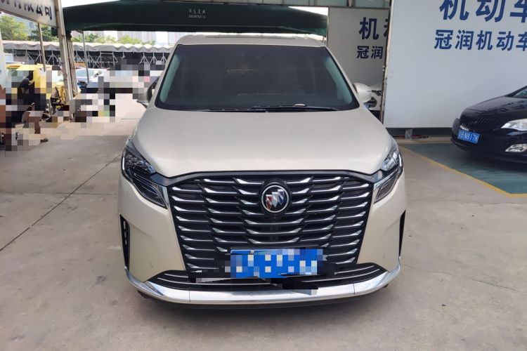 Used Buick GL8 2022 ES Landtrek 653T Luxury Edition
