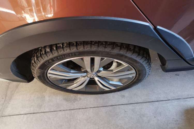 Used Volkswagen C-TREK 2017 230TSI DSG Luxury Model
