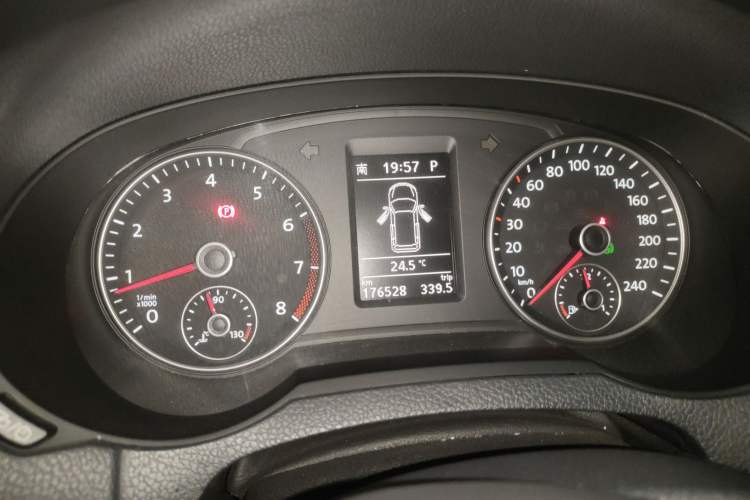 Used Volkswagen Sharan 2014 2.0 TSI Standard Model