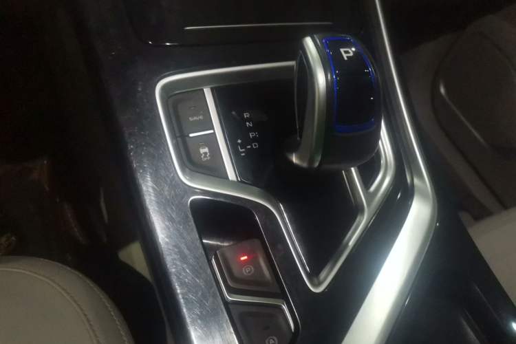 Used Geely Auto Jiajie New Energy 2021 ePro 1.5TD PHEV Comfort Edition Gear Lever
