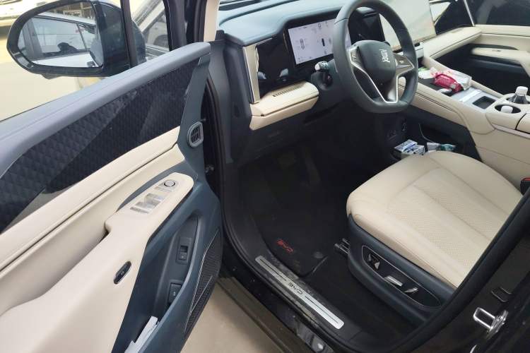 Used BYD Xia 2026 DM-i 1.5T 218KM Excellence Edition