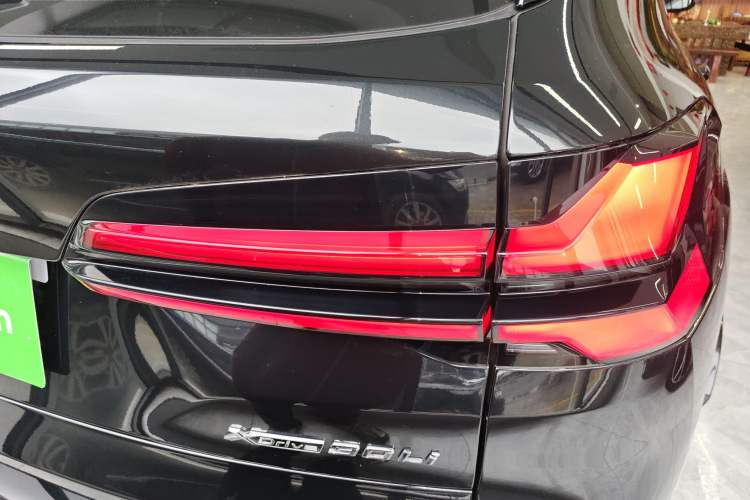 Used BMW X5 2023 xDrive 30Li Luxury M Sport Night Edition Package