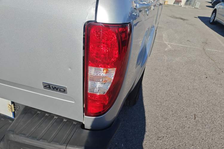 Used JMC Baodian 2020 2.5T Diesel 4x4 Comfort Edition Long Wheelbase JX4D25A6L