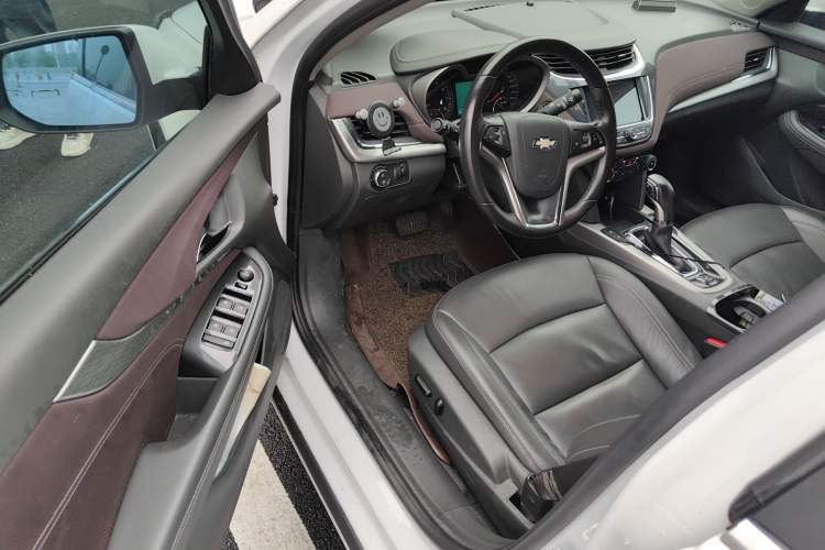 Used Chevrolet Malibu 2016 2.4L Automatic Luxury Edition Driver Seat