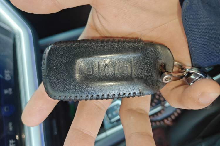 Used Volkswagen Touareg 2020 2.0 TSI RuiShang Edition China VI Standard Vehicle Key