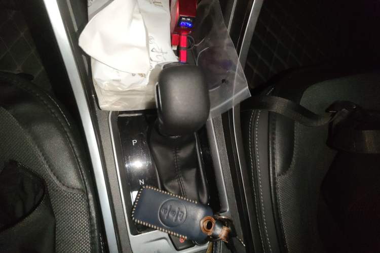 Used Chery Tiggo 3X 2021 PLUS 1.5L CVT "Painkai Red Date" Edition II