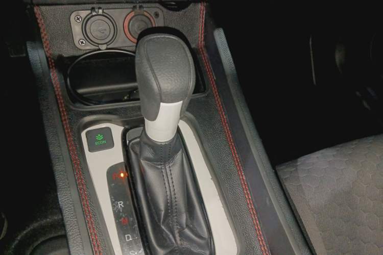 Used Honda Fit 2021 1.5L CVT Trend Edition Gear Lever