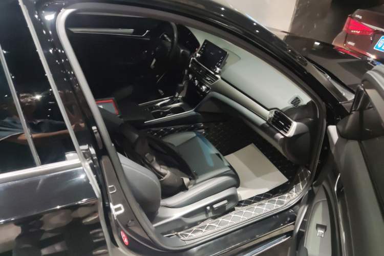 Used Honda Accord 2018 260TURBO Luxury Edition China VI
