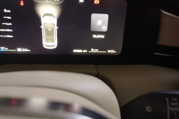 Used Hima AITO M5 2024 Extended-Range Max RS Four-Wheel Drive Advanced Intelligent Driving Version
