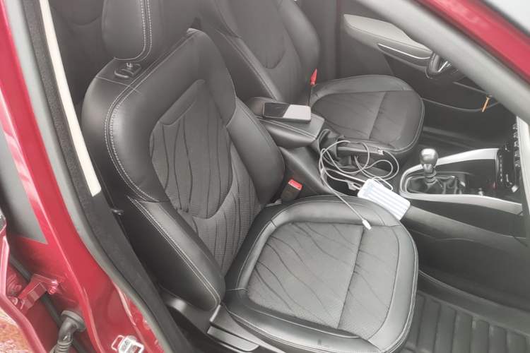 Used Baojun 510 2017 1.5L Manual Fashion Model