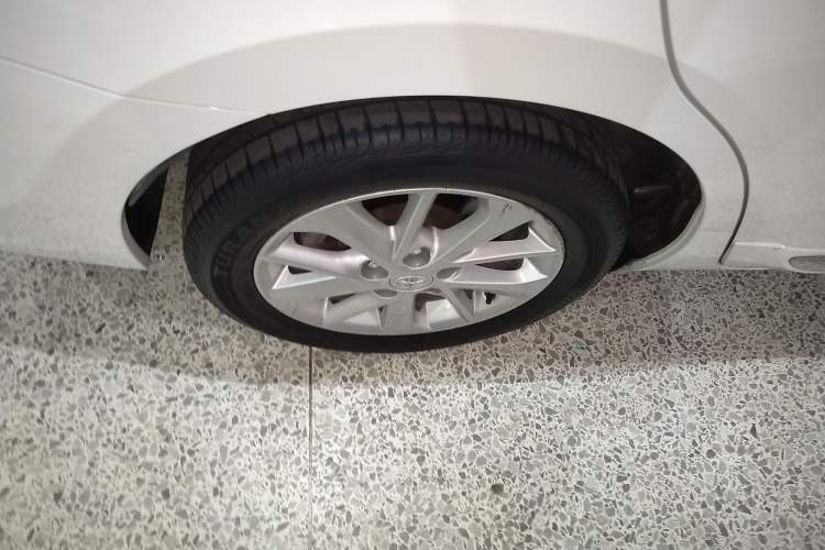 Used Toyota Corolla 2014 1.6L CVT GL-i Leather Edition