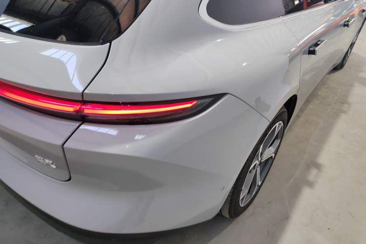 Used Nio ET5T 2024 75kWh Touring