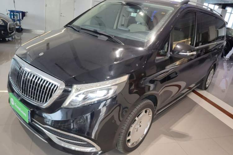 Used Mercedes-Benz V-Class 2018 V 260 Avantgarde Edition China VI