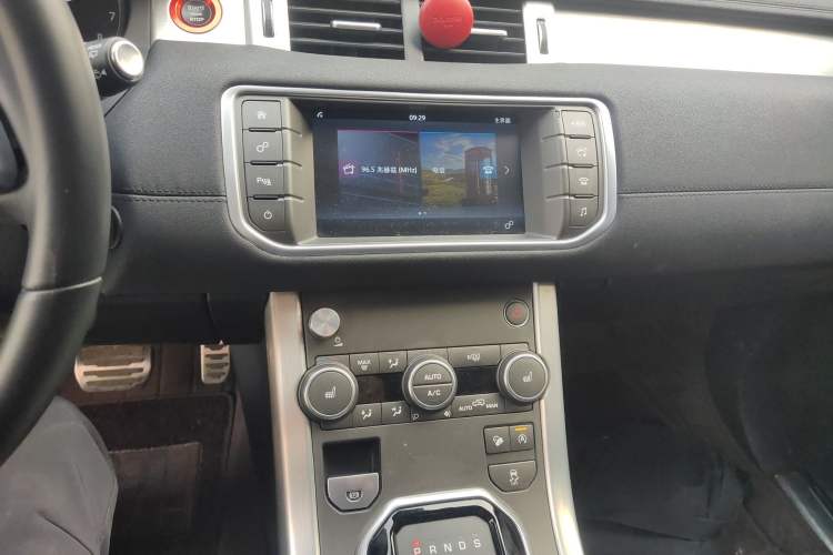 Used Land Rover Range Evoque 2018 240PS PURE Style Edition