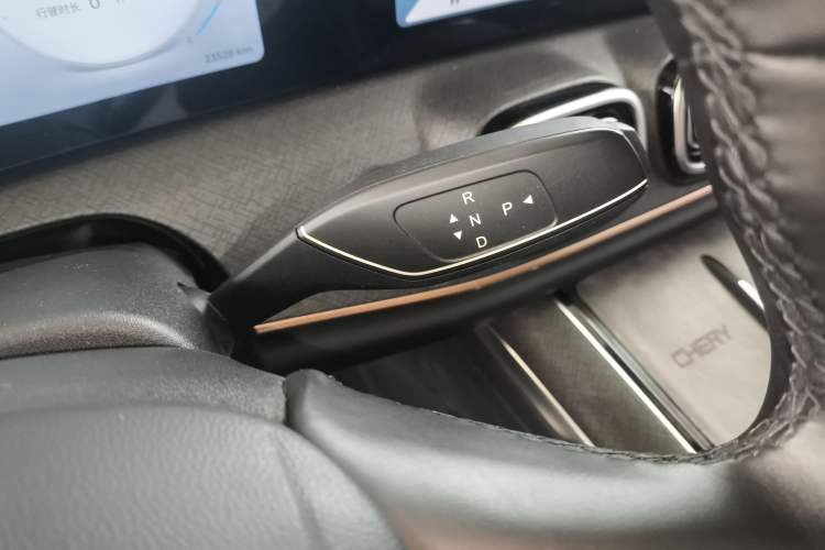 Used Chery Tiggo 9 2023 Facelift 2.0T Dual-Clutch Two-Wheel Drive Luxury Edition 5 Seats