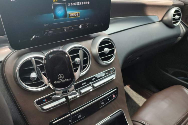 Used Mercedes-Benz GLC 2020 GLC 260 L 4MATIC Luxury Model Audio And AC Panel