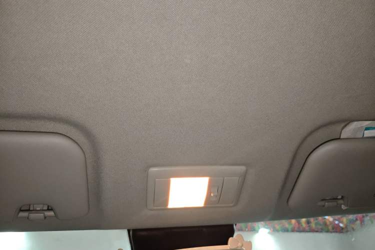 Used CHANGAN NEVO Lumin 2022 155 km – Refreshingly Sweet Edition Headliner