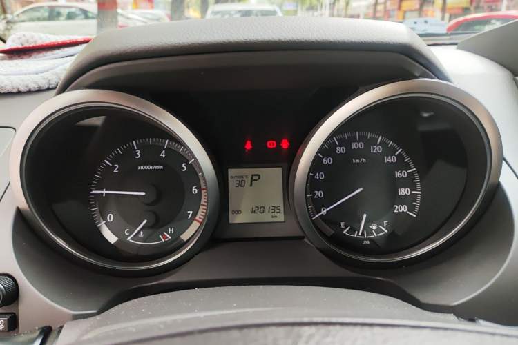 Used Toyota Prado 2014 2.7L Automatic Luxury Edition
