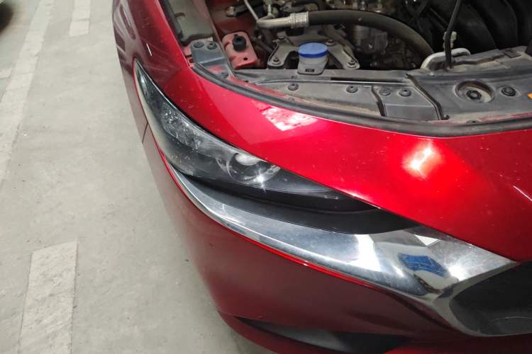 Used Mazda 3 Axela 2020 1.5L Automatic Zhiyue Sunroof Version Right Front Headlight