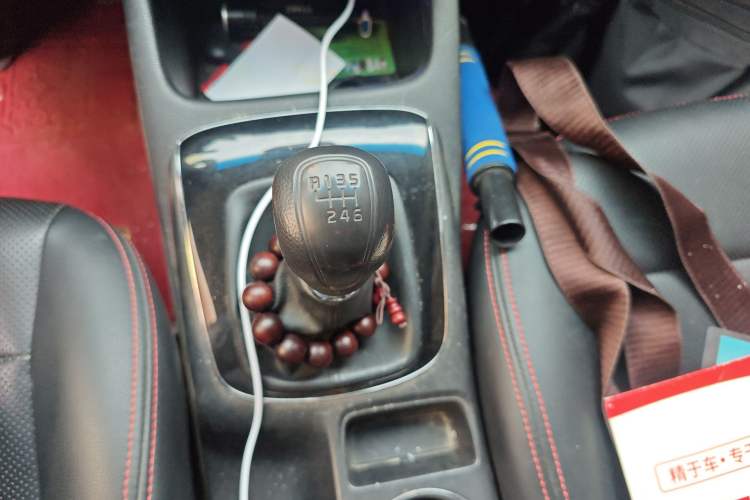 Used Kia K3 2016 1.6L Manual GL Gear Lever