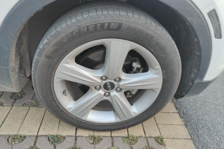 Used Lincoln MKC 2018 2.0T Two-Wheel Drive Deluxe Edition
