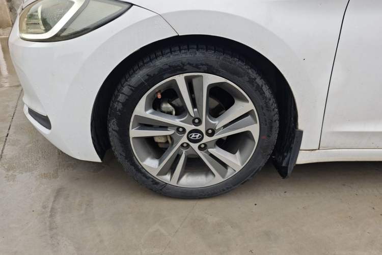 Used Hyundai Elantra (6th Generation / Lingdong) 2016 1.6L Automatic ZhiXuan – Elite Version
