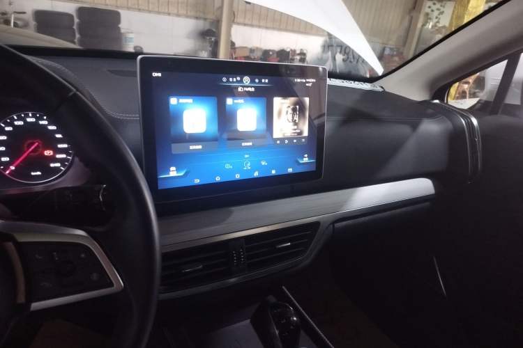 Used BYD Tang 2018 2.0T Automatic Smart Connect Prestige 7-Seater China V Standard