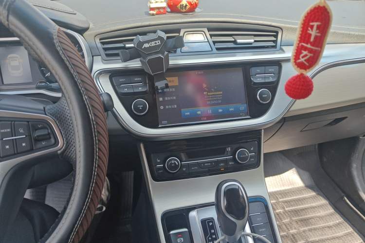 Used Geely Auto Emgrand GL 2017 1.3T DCT Luxury Model
