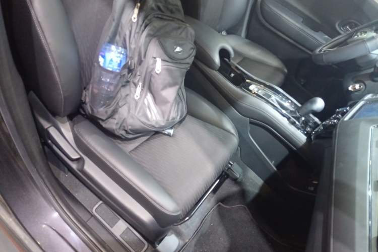 Used Honda Vezel 2022 1.5L CVT Phantom Night Pioneer Edition