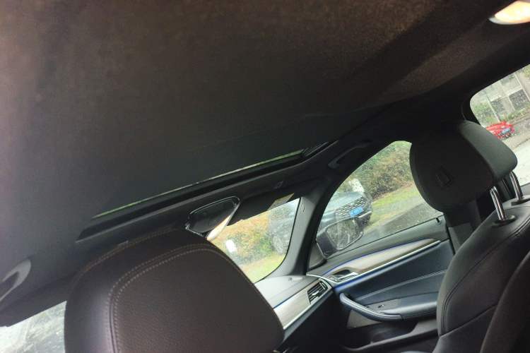 Used BMW 5 Series 2018 530i M Sport Package
