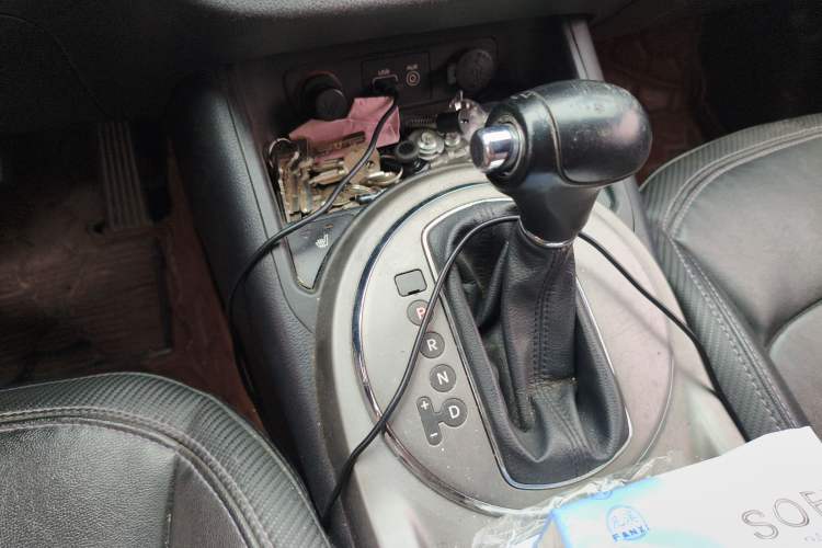 Used Kia Sportage R 2015 2.0L Automatic Two-Wheel Drive DLX Model
