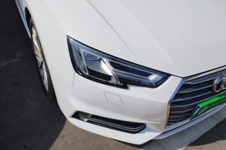 Used Audi A4L 2018 30th Anniversary Edition 40 TFSI Fashion Model