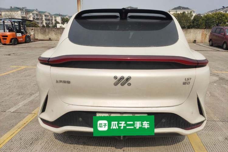 Used IM LS7 2023 100kWh Lux Rear-Drive Version