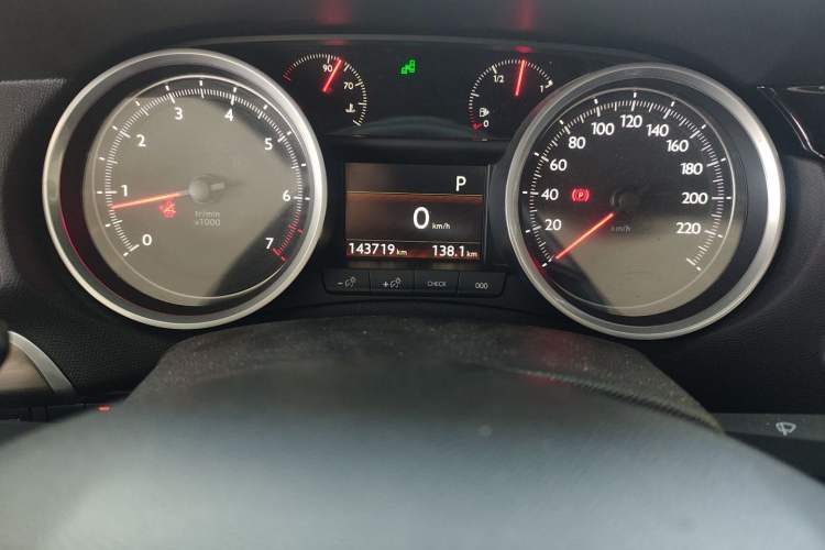 Used Peugeot 408 2014 1.6T Automatic Supreme Edition Odometer Close Up