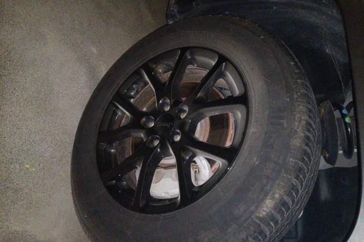 Used Jeep Cherokee 2016 2.4L Professional Smart Version