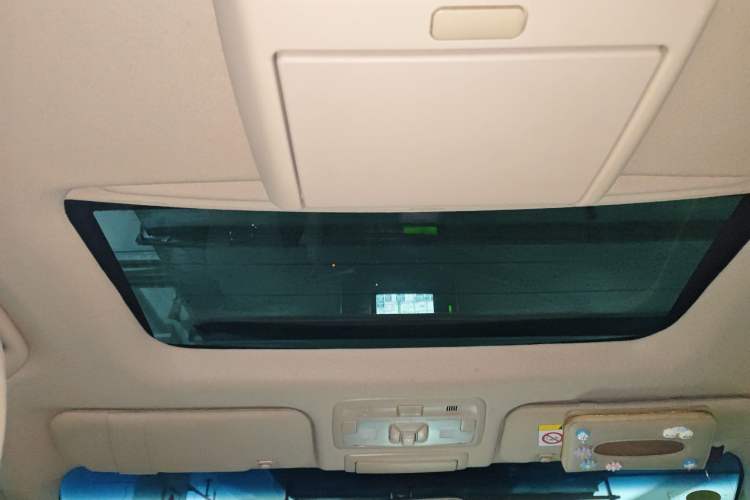 Used Toyota Previa 2012 2.4L 7-Seater Luxury Edition