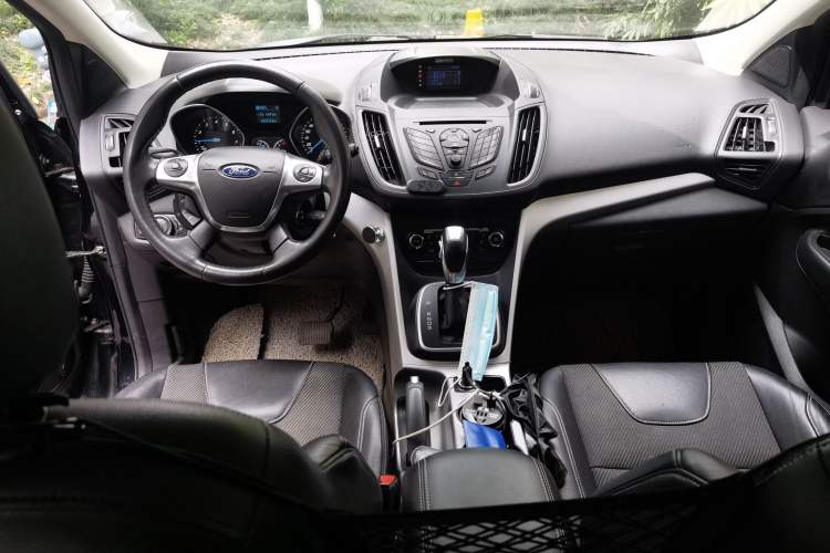 Used Ford Kuga 2013 1.6L GTDi Two-Wheel-Drive Trend Model
