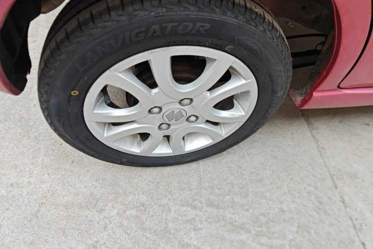 Used Suzuki Alto 2013 1.0L Automatic Luxury Model
