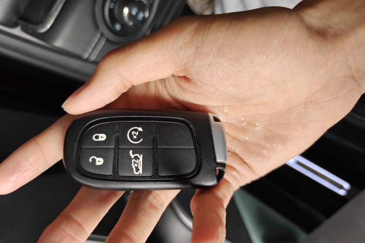 Used Jeep Grand Commander PHEV 2022 2.0T Plug-in Hybrid Version