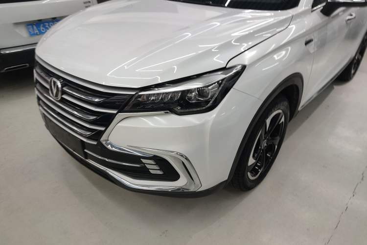 Used CHANGAN CS85 COUPE 2019 2.0T Automatic Version China V Standard
