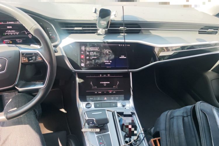 Used Audi A7L 2022 45 TFSI S-line Dream-Building Crystal Flow Package
