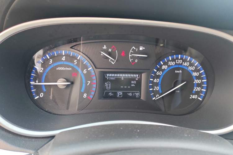 Used Venucia T90 2018 2.0L CVT Smart Connect Luxury Edition China V Standard