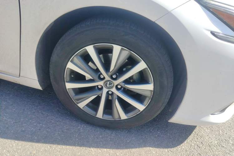 Used Lexus ES 2018 200 Excellence Edition China V Standard