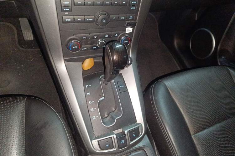 Used Chevrolet Captiva 2014 2.4L 4x4 Flagship Edition 7 Seats
