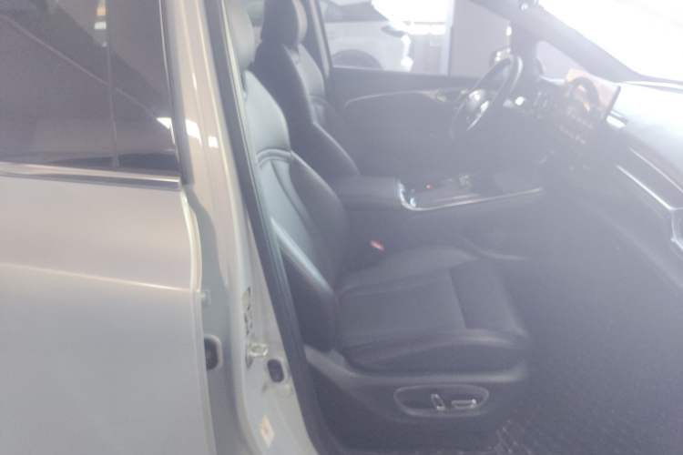 Used AION V 2021 Plus 70 Smart Technology Edition Lithium Iron Phosphate