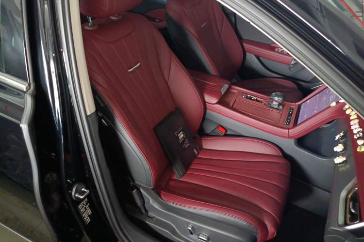 Used Hongqi H5 2024 2.0T Automatic Smart Connect Flagship Edition