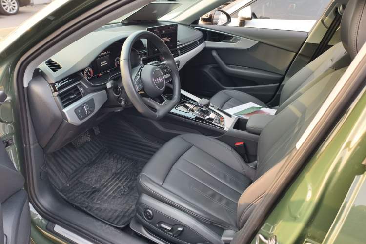 Used Audi A4 2023 Avant 40 TFSI Fashionable and Dynamic Model Left Front Seat