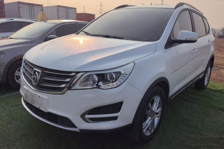 Used Baojun 560 2016 1.8L Manual Value Edition
